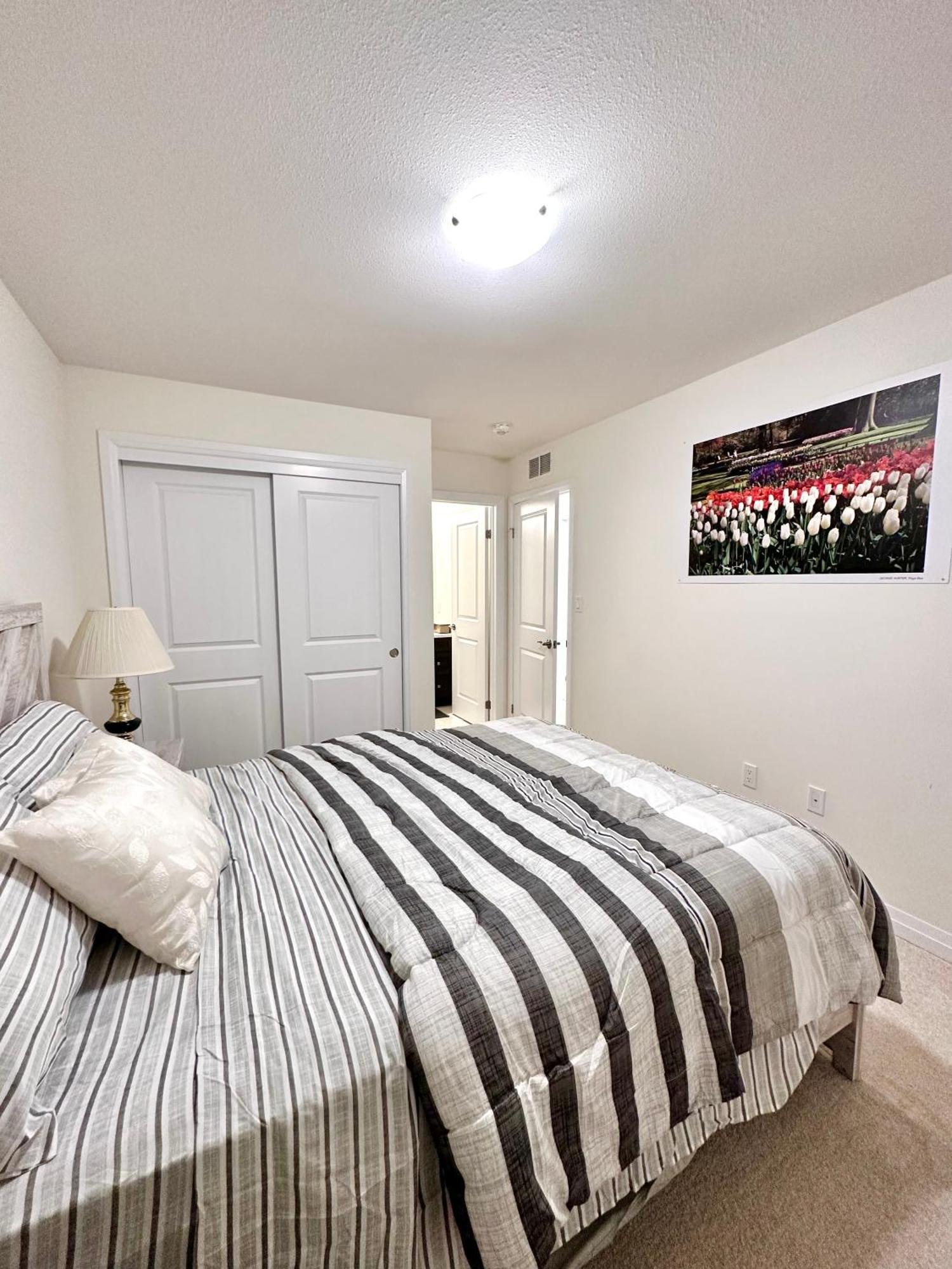 Entire Home In Niagara Falls, Canada Extérieur photo
