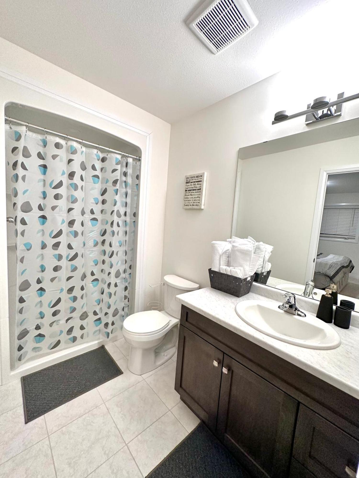 Entire Home In Niagara Falls, Canada Extérieur photo